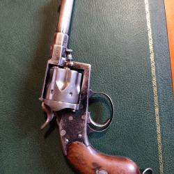 Reichrevolver mod&egrave;le 1883 parfait &eacute;tat,id&eacute;al pi&egrave;ce d&eacute;finitive de collection.