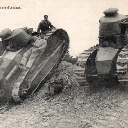 Carte postale ancienne Chars d'Assaut avec timbre- N&deg;8864
