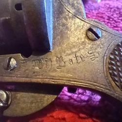 Revolver bulldog a broche 7mm  a identifier