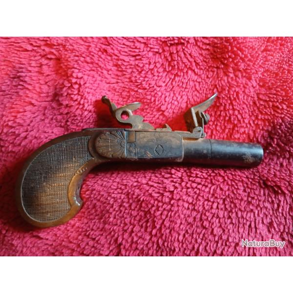 Petit pistolet � silex XVIII �me