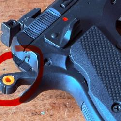 CZ 75 shadow SP-01 Insert color&eacute; chien M3D