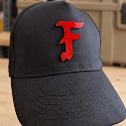 Casquette noire r&eacute;glable avec patch Forward FOG Group - neuve