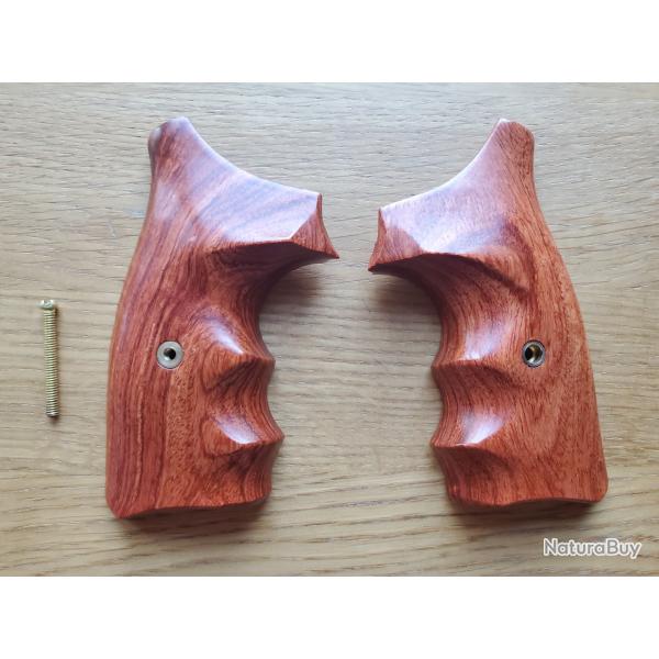 Poign�e grips bois Smith & Wesson J frame