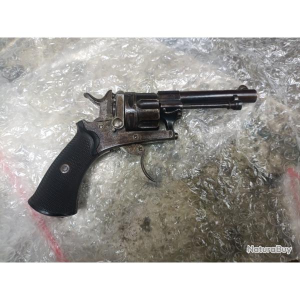 Revolver saint Etienne 7mm
