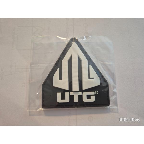 ECUSSON EN PVC DE LA MARQUE "UTG"