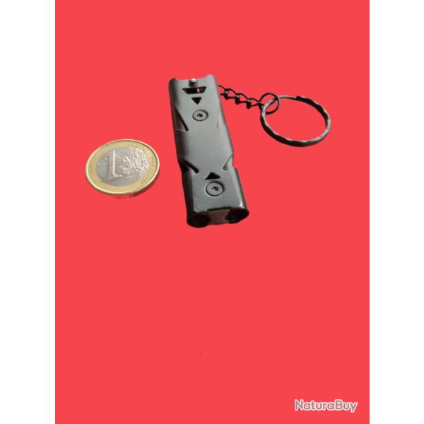 A SAISIR - Sifflet de survie professionnel tr�s puissant tout m�tal NEUF