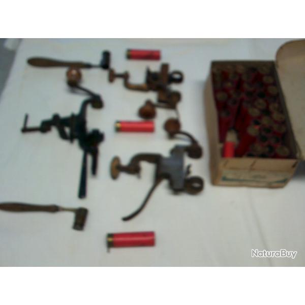 Vends lot de 3 sertsseuses 2 en 12 et 1 en 16 + 2 dosseuses � poudre et 43 douilles a broche cal 16