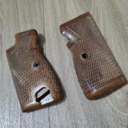 Plaquettes SIG P210