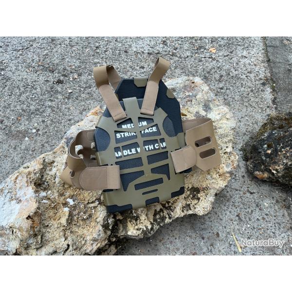 Gilet avec plaque factice