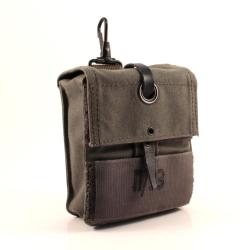 Trousse 1er Secours Arm&eacute;e fran&ccedil;aise Attaches plastique