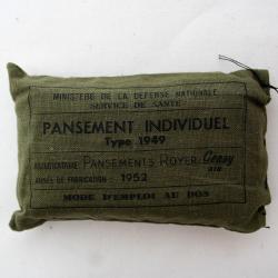 Pochette de pansements Arm&eacute;e fran&ccedil;aise Guerre d'Alg&eacute;rie