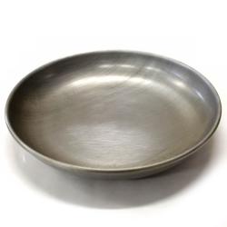 Assiette en aluminium (bross&eacute;)