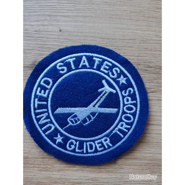 INSIGNE EN TISSU SUR FEUTRE DES GLIDER TROOPS DE L U.S. ARMY MOD�LE INFANTRY