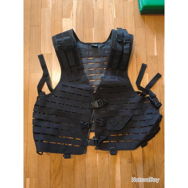 Gilet tactique laser cut