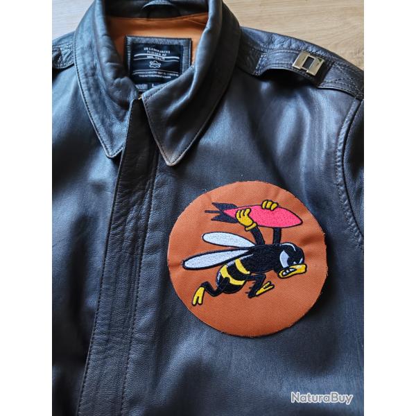 INSIGNE EN TISSU DE GRANDE DIMENSION DU 21 TH BOMBER SQUADRON POUR VESTE  EN CUIR .