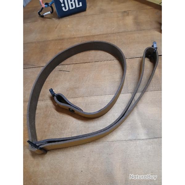 Bretelle cuir pour fusil/carabine (mat49+Grovtec)