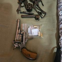 revolver le faucheux 7mm