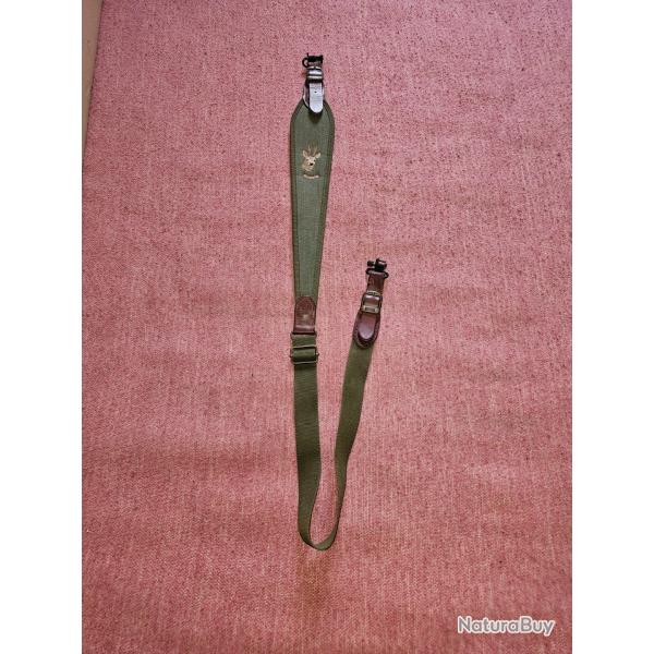 Bretelles verte pour carabine ou fusil compl�te avec grenadi�res