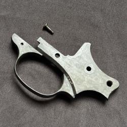 Plaque de recouvrement avec vis pour revolver 1892
