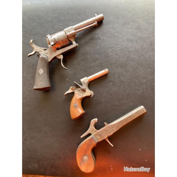 1 revolver � broche 6 coups (1860-1880). 1 revolver Flobert ou Derringer Et 1 pistolet  artisanal