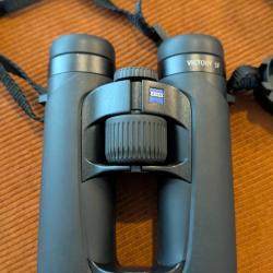 Jumelles Zeiss Victory s.f 8x32