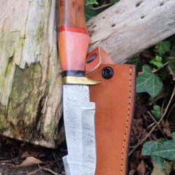 Couteau Poignard Lame Acier Damas 256 Couches Manche Os/Bois Garde Laiton Etui Cuir Fabr ArtisanaleA