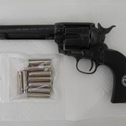 RARE : Revolver COLT SAA.45 en 4,5 Diabolo et finition antique avec plaquettes incrust&eacute;es d'&eacute;toiles