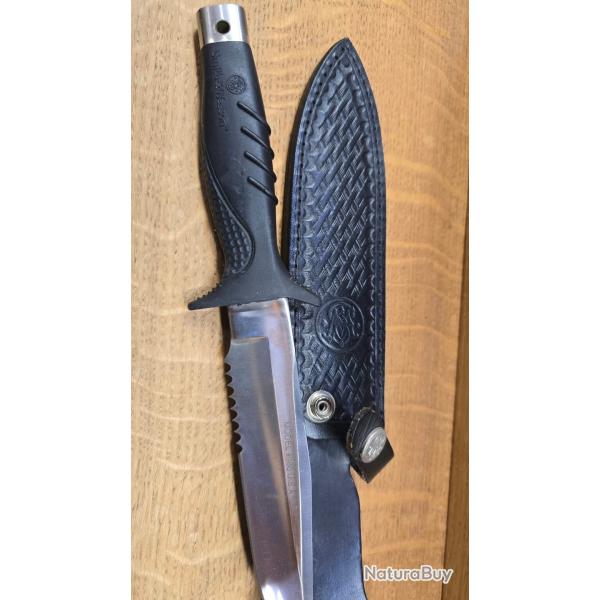 Poignard model 980 USA Smith et wesson