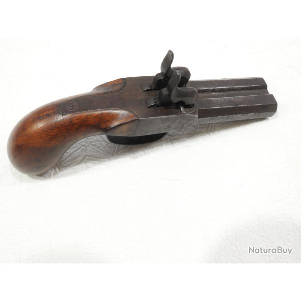 Pistolet de voyage juxtapos� 19�me balle forc�e Dans son �tat d'origine conserv� par la m�me famille