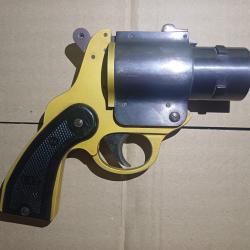Pistolet lance fus&eacute;es M.A.B 62A LXT 40 mm
