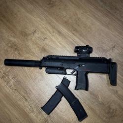 VFC MP7 GBBR + 2 chargeurs + red dot Theta Optics
