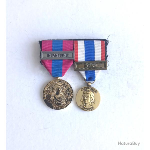 Ensemble m�dailles - FR195025a Deux m�dailles D�fense Nationale & Protection Militaire du Territoire