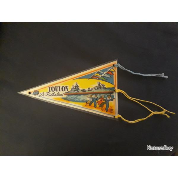 rare fanion touristique vintage toulon avec le Richelieu flotte francaise cuirass�e marine