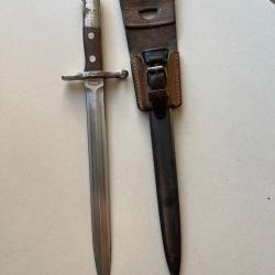 Vends ba&iuml;onnette, suisse, 1918