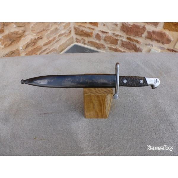 Vds Ba�onnette Espagne 1890(?) avec fourreau