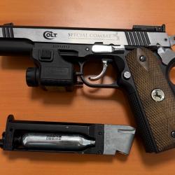 Colt Special Combat Classic Umarex + lampe Crosman