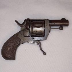 R&eacute;volver bulldog fabrication armurerie de Li&egrave;ge cal. 320 cat&eacute;gorie D
