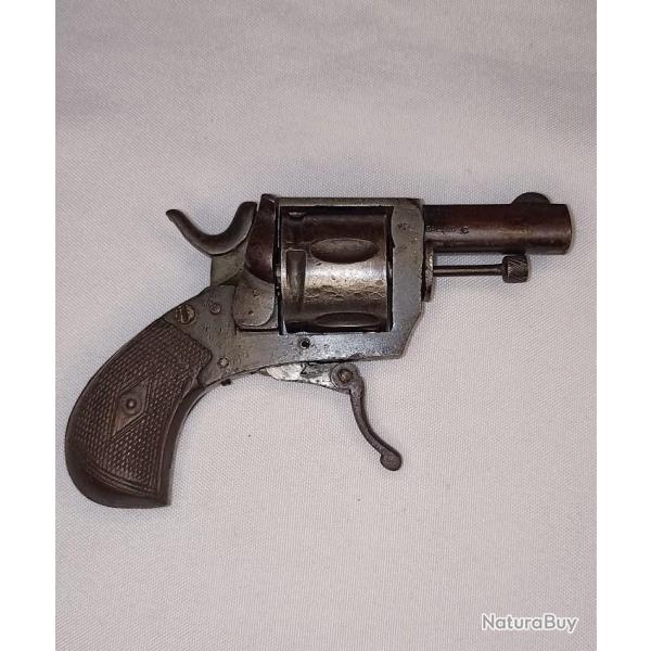 R�volver bulldog fabrication armurerie de Li�ge cal. 320 cat�gorie D