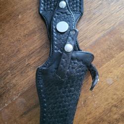 HOLSTER VINTAGE BASKETWEAVE 4 POUCES