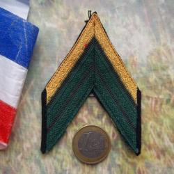 grade militaire caporal chef r&eacute;giment du train insigne collection