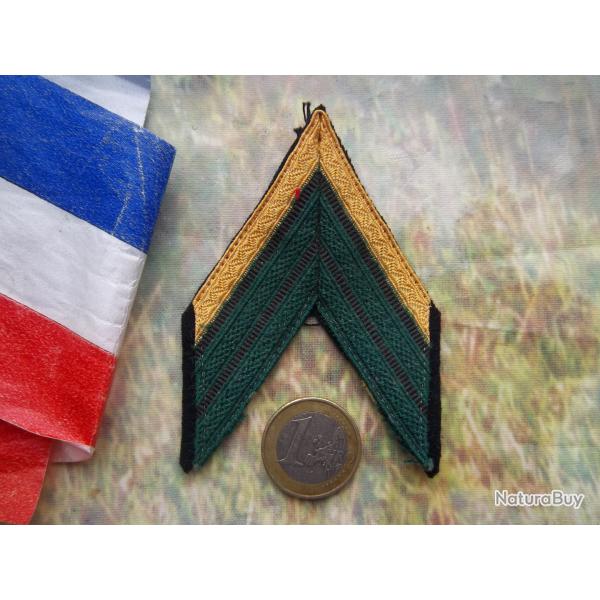 grade militaire caporal chef r�giment du train insigne collection