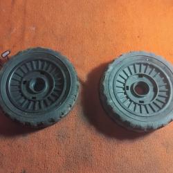 Roues arri&egrave;re tondeuse divers p&egrave;se 893gr