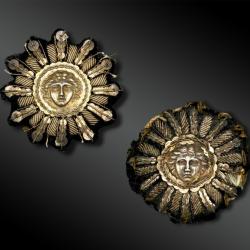 Paire d'ORNEMENTS de RETROUSSIS pour uniforme des GARDES du CORPS du ROI - France - Restauration