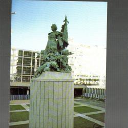 puteaux la statue de la d&eacute;fense 1870-1871 , cpm