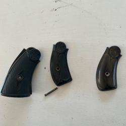 Propose en lot, pi&egrave;ces d&eacute;tach&eacute;es Crosse revolver