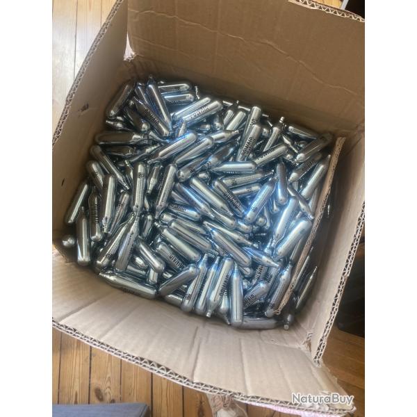 Cartouches POWAIR CO2 12 lot de 506 cartouches; lot  divisible si besoinNEUVES avec opercule