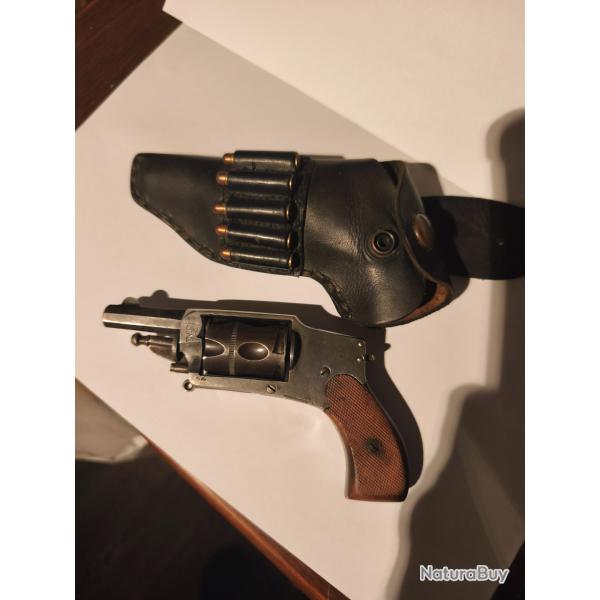 Revolver v�lo dog hammerless 6 mm trait -Thomas de urizar super beta vendu sans les munitions