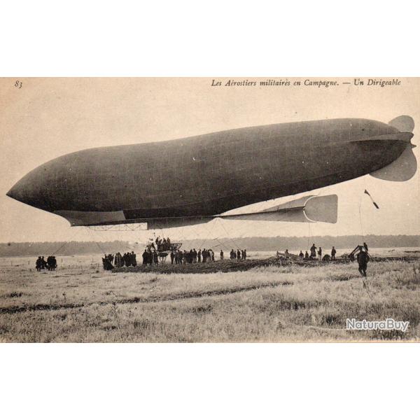 Carte postale ancienne - Les A�rostiers militaires en campagne - Un Dirigeable -N�8919