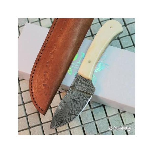 Couteau de Chasse Skinner Lame Damas 258 Couches Manche Os Etui Cuir DM1080BO