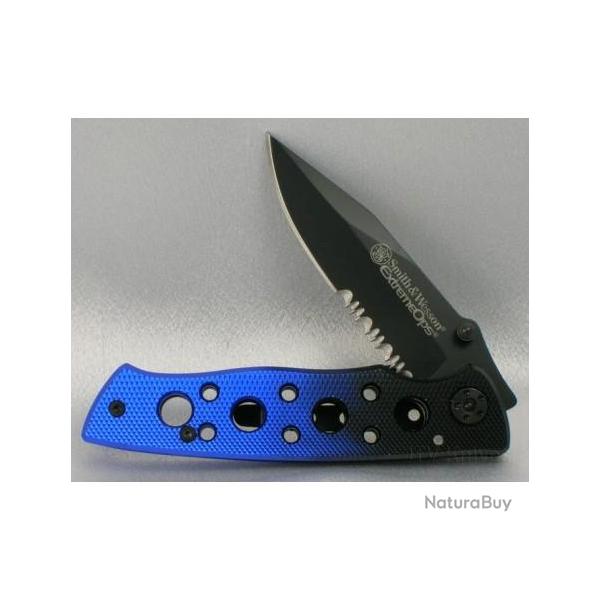 SW111S Smith&Wesson ExtremeOps Linerlock Bleu Serrated Acier 440C Manche Alu